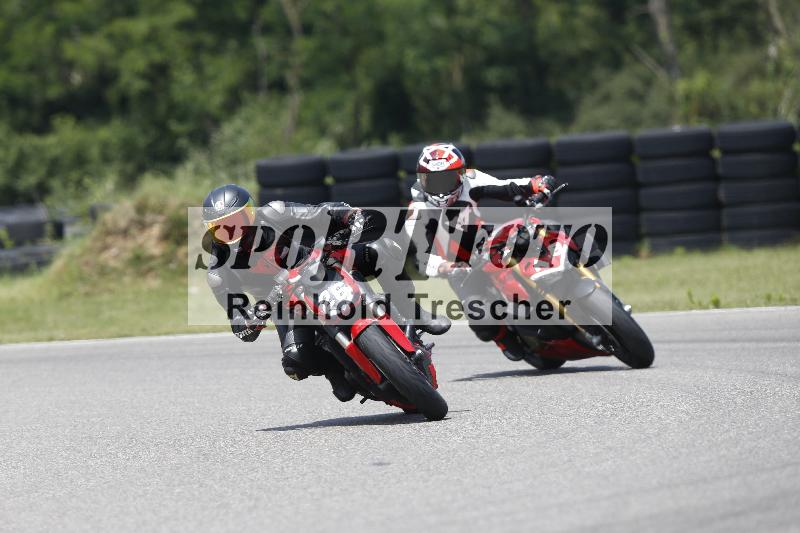 /27 12.06.2025 Ducati Schweiz Trackday Warmup  ADR/blau-bleu/19-1